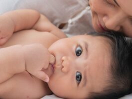 un couple donne à leur bébé un prénom unique composé de chiffres romains-min (1)