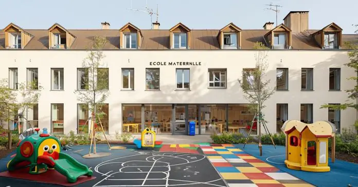 ecole maternelle-min