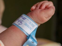 Ce prénom en 4 lettres a la cote en 2025 mais son origine incertaine