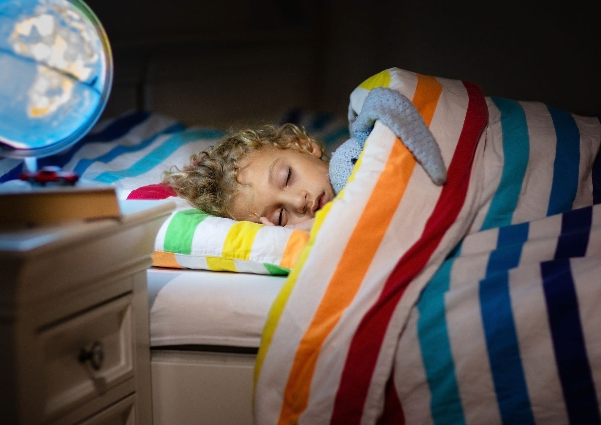 enfant plein sommeil-min