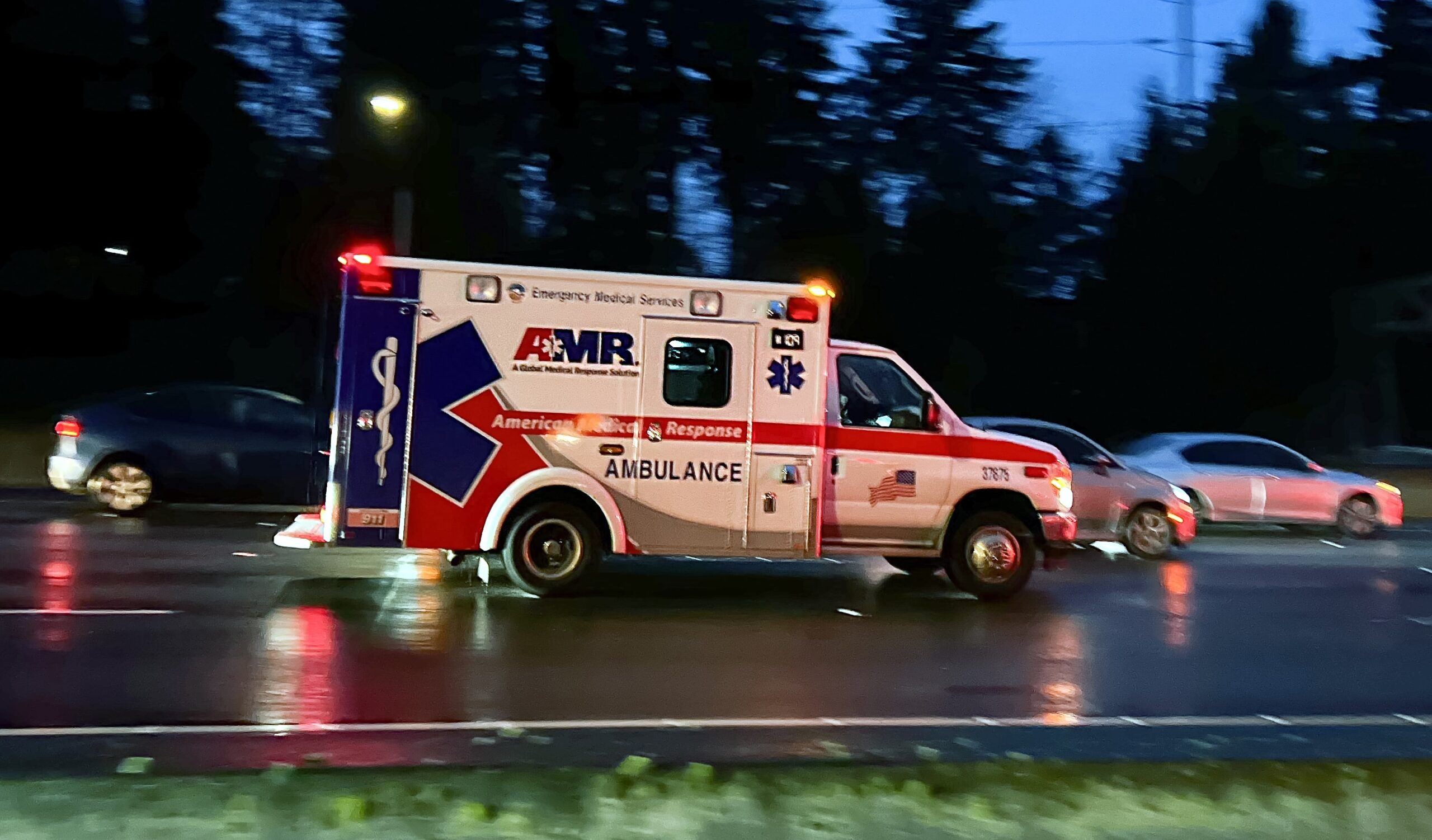 ambulance-min