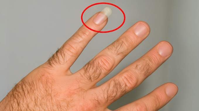 ongle long-min